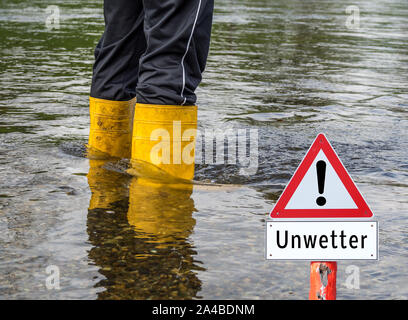 Tedesco segno di avvertimento Unwetter Foto Stock