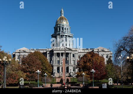 La Colorado State Capitol a Denver in Colorado. L'edificio è intenzionalmente reminiscenza del Campidoglio degli Stati Uniti Foto Stock