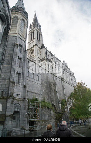 Lourdes, in Francia, il 2 ottobre 2019, una vista dei Santuari di Notre Dame de Lourdes Foto Stock