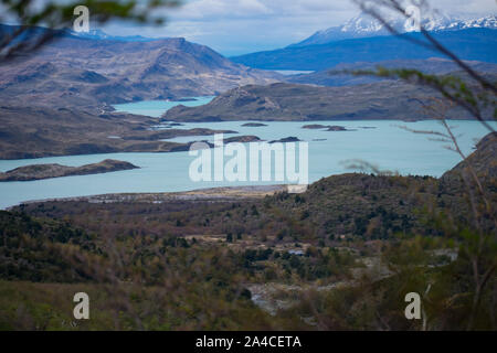 Parco Nazionale di Torres del Paine Patagonia cilena. Lago Pehoe sul W Trek Foto Stock