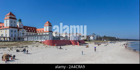 Panorama di hotel presso la Spiaggia di Binz sull isola di Rügen, Germania Foto Stock