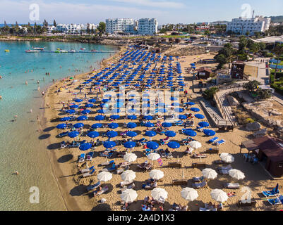 Protaras, Cipro - Ott 11. 2019 la famosa spiaggia di fichi della città Foto Stock