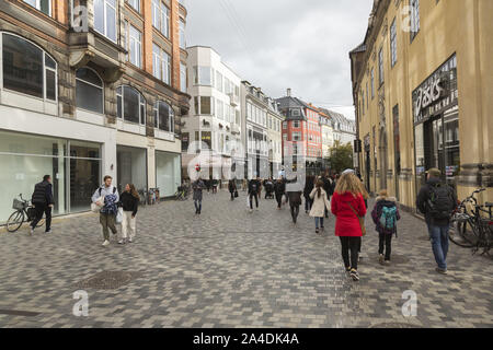 Stroget principale strada dello shopping di Copenaghen Foto Stock