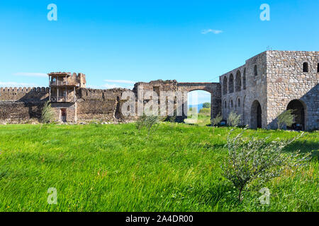 Panorama di Alaverdi monastero ortodosso nella regione di Kakheti in Georgia Foto Stock