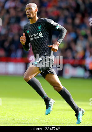 Di Liverpool Officina Fabinho in azione durante il match di Premier League a Bramall Lane, Sheffield. Foto Stock