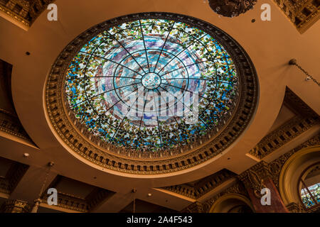 Vetro Tiffany cupola della dome bar del Hotel Camino Real in El Paso, Texas Foto Stock