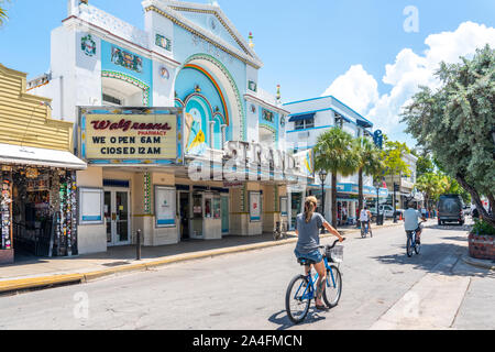 Key West, Florida, Stati Uniti d'America - 12 Settembre 2019: strada tranquilla a Key West Florida USA Foto Stock