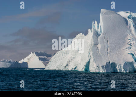 Iceberg a Ilulissat icebergs, un sito Patrimonio Mondiale dell'UNESCO Foto Stock