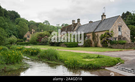 Suggestivi angoli del bello e grazioso villaggio di macellazione superiore nella regione di Cotswolds - Gloucestershire, Cotswolds, REGNO UNITO Foto Stock
