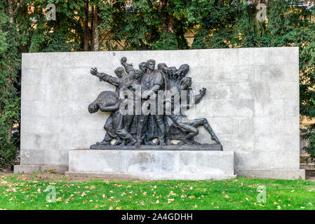 Riprese di ostaggi monumento in Zagabria centro, Croazia. Scultore: Frano Kršinić. Eretta nel 1951 Foto Stock