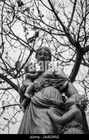 Il Museo generale "Cimitero Presbítero Matías Maestro" (1808 ). Il patrimonio culturale della nazione. La città di Lima, Perú,America del Sud. Foto Stock