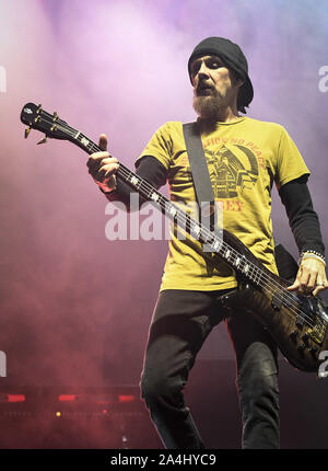 Ottobre 13, 2019, Ontario, CA, U.S: Robbie Merrill, Bass e backing vocals per Godsmack 2019 Autunno Tour Ottobre 13th, 2019 in Ontario, California alla Toyota Arena (credito Immagine: © Dave Safley/ZUMA filo) Foto Stock