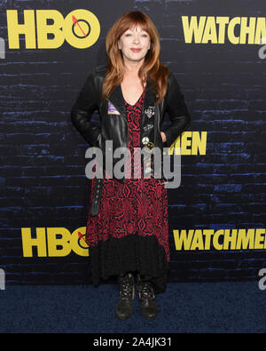 Ottobre 14, 2019, Hollywood, California, Stati Uniti d'America: Frances Fisher assiste la serie HBO Premiere di Watchmen. (Credito Immagine: © Billy Bennight/ZUMA filo) Foto Stock