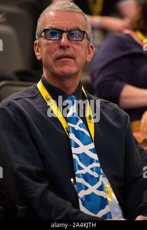 Aberdeen, Regno Unito. 15 ottobre, 2019. Aberdeen, 15 ottobre 2019. Nella foto: i delegati della conferenza, visto al Partito nazionale scozzese (SNP) Conferenza Nazionale, all'evento complesso Aberdeen(TECA). Credito: Colin Fisher/Alamy Live News Foto Stock