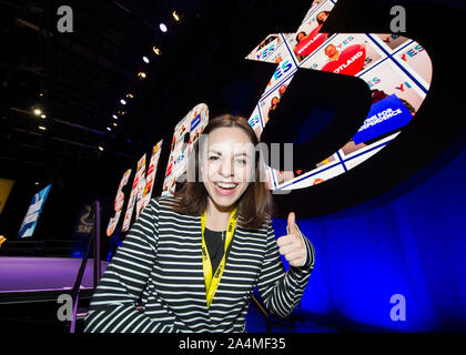 Aberdeen, Regno Unito. Il 15 ottobre 2019. Nella foto: Kate Forbes MSP del Partito nazionale scozzese (SNP). Partito nazionale scozzese (SNP) Conferenza Nazionale, all'evento complesso Aberdeen(TECA). Credito: Colin Fisher/Alamy Live News Foto Stock