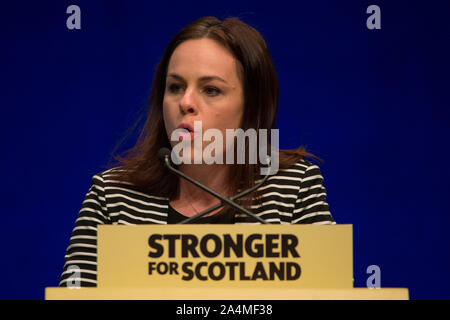 Aberdeen, Regno Unito. Il 15 ottobre 2019. Nella foto: Kate Forbes MSP del Partito nazionale scozzese (SNP). Partito nazionale scozzese (SNP) Conferenza Nazionale, all'evento complesso Aberdeen(TECA). Credito: Colin Fisher/Alamy Live News Foto Stock