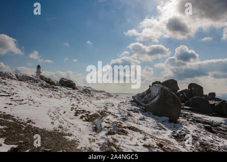 Peninnis Capo Faro, St. Mary's, isole Scilly, UK, sotto una rara caduta di neve, Marzo 2018 Foto Stock