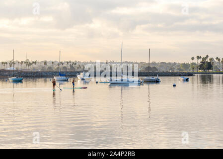 Mission Bay su una mattinata di ottobre. San Diego, California, Stati Uniti d'America. Foto Stock