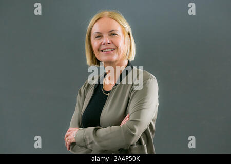 Edimburgo, Scozia, {giorno} Aug 2019. Foto della Edinburgh Book Festival, il presentatore TV Mariella Frostrup Foto Stock