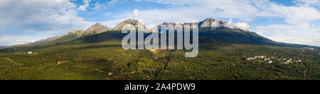 Antenna vista panoramica degli Alti Tatra, Slovacchia Foto Stock