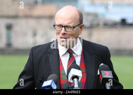 Sydney, Australia. Il 16 ottobre 2019. La finale prova generale del più grande mai Royal Edinburgh Tattoo militare nei suoi 69 anni di storia si è svolta di fronte a 120 piedi di replica del Castello di Edinburgo presso lo stadio ANZ. Nella foto: brigadiere David Allfrey MBE. CEO & produttore creativo. Credito: Richard Milnes/Alamy Live News Foto Stock