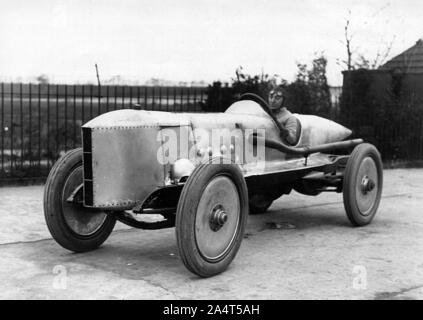 1913 Percy Lambert a Talbot Special 25hp a Brooklands, rompe 103 miglia in 1 ore di registrazione. Foto Stock