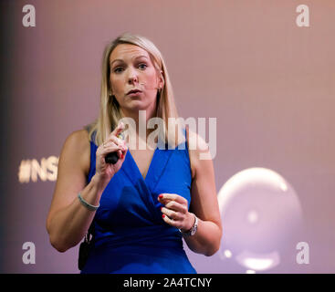 Sarah Cartmell, Professore di Bioingegneria presso l'Università di Manchester, parlando di 'crescente di ossa con elettricità", sulla fase di ingegnerizzazione, a New Scientist Live 2019 Foto Stock