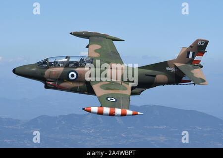 NORTH AMERICAN T-2E BUCKEYE dell'aeronautica militare greca. Foto Stock