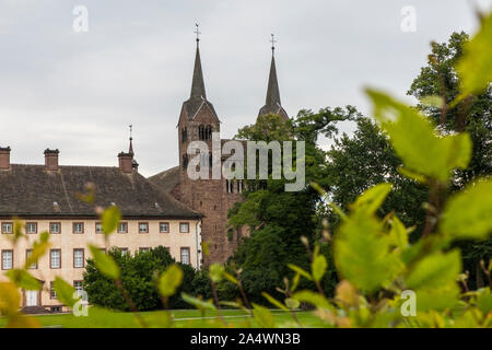 Eredità di Mondo Corlvey Castello, ex abbazia benedettina, vicino a Höxter, Abtei chiesa, Foto Stock