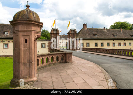 Eredità di Mondo Corlvey Castello, ex badia benedettina, vicino a Höxter, Foto Stock