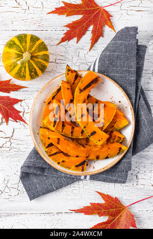 Grigliata di zucca. La Giornata del ringraziamento cibo Foto Stock