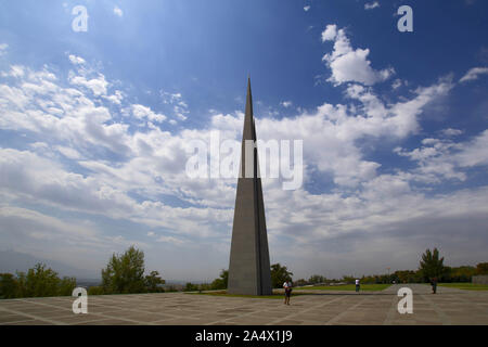 Erevan/Yerevan, Armenia: genocidio armeno Memorial - Zizernakaberd, Tsitsernakaberd Foto Stock