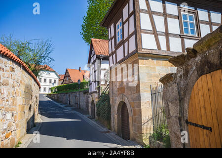 HASSBERGE, Germania - circa aprile, 2019: Townscape di Ebern in Hassberge county, Baviera, Germania Foto Stock