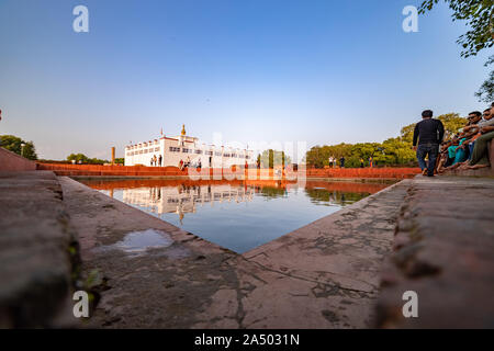 Santo Maya Dev tempio di Lumbini. Il luogo di nascita del Signore Gautama Buddha Foto Stock