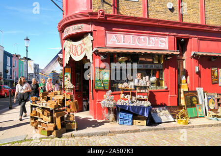 Alice negozio di antiquariato, Portobello Road a Notting Hill, Londra W11, England, Regno Unito Foto Stock