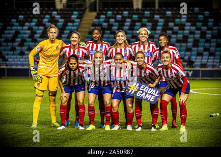 Manchester, Regno Unito. Xvi oct, 2019. Atletico lineup durante il femminile UEFA Champions League gamba 1° round di 16 match tra Manchester City donne e Atlético Madrid Femenino all' Accademia di Stadium, Manchester, Regno Unito il 16 ottobre 2019. Foto di James Gill. Credito: prime immagini multimediali/Alamy Live News Foto Stock