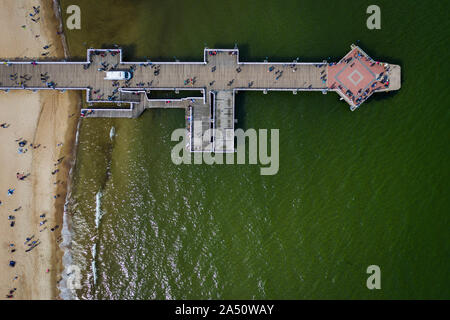 Vista aerea sul molo in Brzezno, Gdansk. Foto Stock