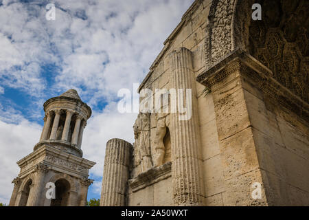 L'arco trionfale di Glanum trovati in le rovine Romane di Glanum, San Remo, Provenza, Francia. Foto Stock