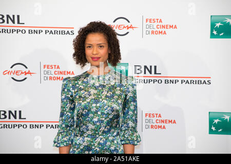 Edward Norton e Gugu Mbatha-Raw frequentando il photocall di Motherless Brooklyn durante la festa del cinema di Roma 2019 Foto Stock