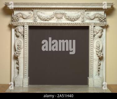 Mantel, c. 1730. Il design di questo mantel le console (scorri-staffe sagomate) con le teste dei ragazzi può essere fatta risalire a Inigo Jones (1573-1652), il primo inseguitore britannico dell'architetto italiano Andrea Palladio (1508-1580), ma sembra certamente di essere il lavoro di uno dei suoi xviii secolo discepoli, probabilmente William Kent (1685-1748). La Mantel è riportato avere provengono da Hamilton Palace, in Scozia. Il Duca di Hamilton acquistato quattro mantels dal famoso inglese casa palladiana, Wanstead, quando è stato tirato giù nel 1822. Colen Campbell (1676-1729) fu l'architetto di questo Parlamento, ma Foto Stock