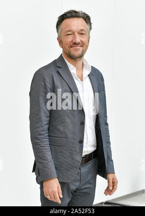 17 ottobre 2019, Assia, Frankfurt/Main: lo scrittore svizzero Lukas Bärfuss alla Fiera del Libro di Francoforte. Foto: Jens Kalaene/dpa-Zentralbild/ZB Foto Stock