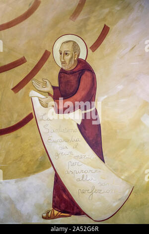 Italia Puglia San Giovanni Rotondo : Chiesa di San Pio da Pietralcina - Cappella dell Eucaristia e affreschi raffiguranti scene della vita di Gesù Cristo Foto Stock