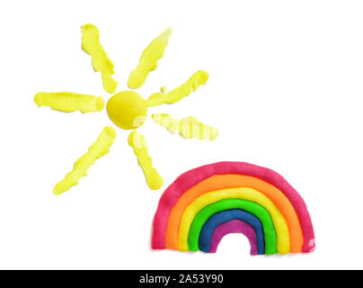 Rainbow e sun fatta di plastilina multicolore Foto Stock