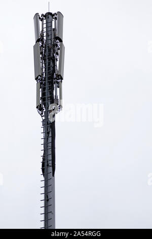 5G antenna eretta di recente su Teg di Umea 2019 Foto Stock
