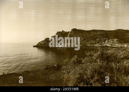 Sunrise su una spiaggia a Aguilas, Murcia, Spagna Foto Stock