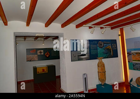 Il centro storico della città costiera di calpe è uno dei più belli da visitare in Spagna Foto Stock