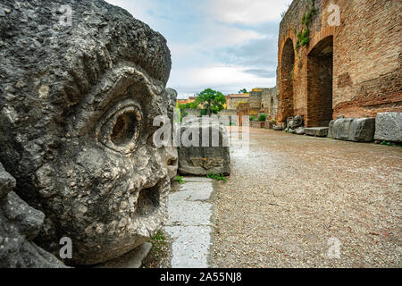 Teatro romano di Benevento Foto Stock