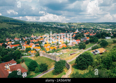 Città vecchia panorama vista dal Castello di Devin in Slovacchia Foto Stock