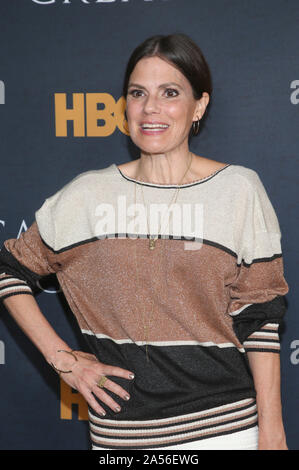 Ottobre 18, 2019, Westwood, CA, Stati Uniti d'America: 17 Ottobre 2019 - Westwood, California - Suzanne Cryer. Del HBO Serie Limitata ''Caterina la Grande " Los Angeles Premiere detenute al museo del martello. Photo credit: Faye Sadou/AdMedia (credito Immagine: © Faye Sadou/AdMedia via ZUMA filo) Foto Stock