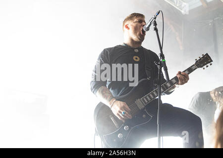 Copenhagen, Danimarca. 17th, ottobre 2019. La svedese post-metal band culto della Luna esegue un concerto dal vivo a Pumpehuset in Copenhagen. (Photo credit: Gonzales foto - Pietro Troest). Foto Stock